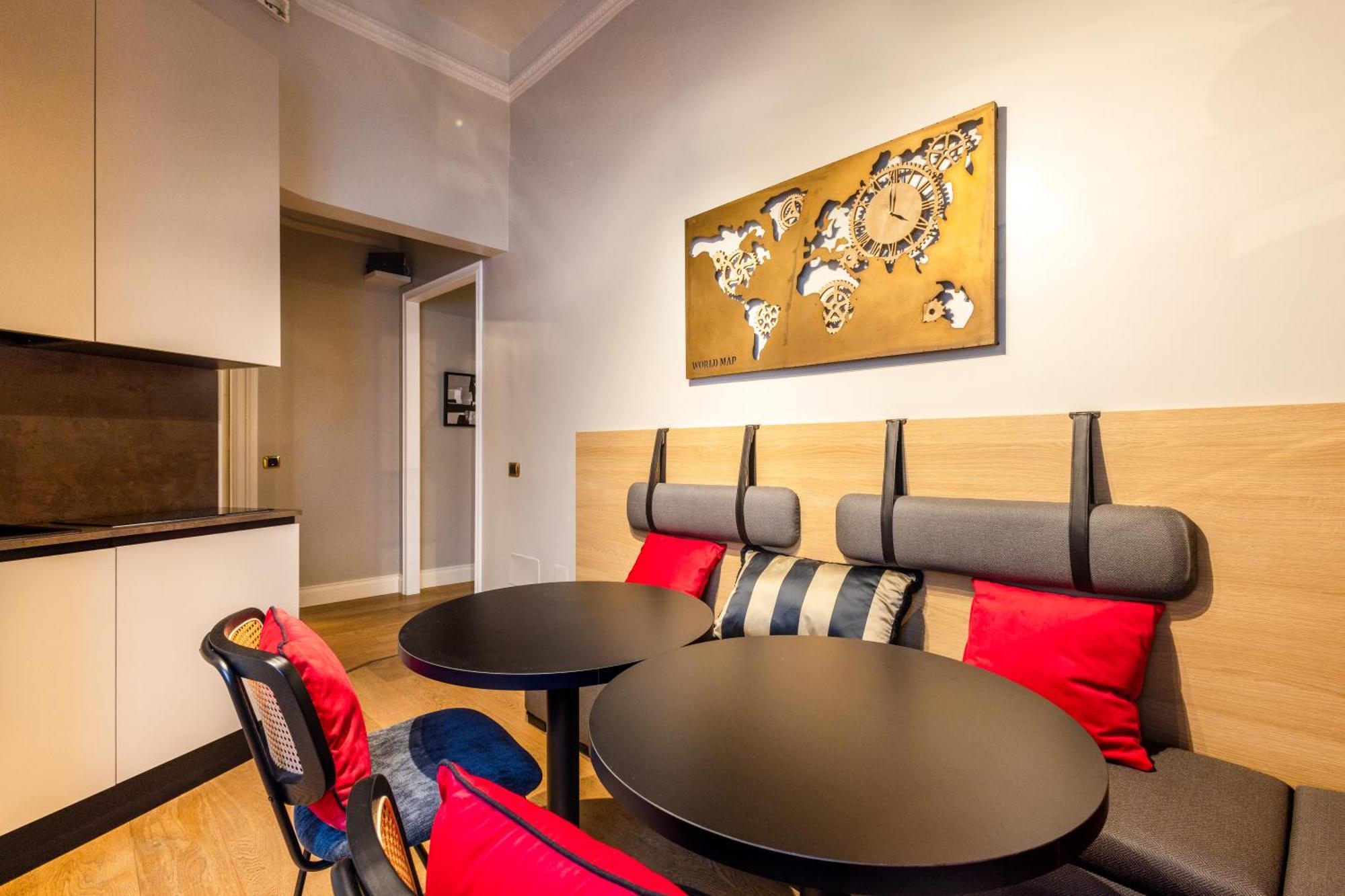 Mybedcavour Hotel Rome Bagian luar foto