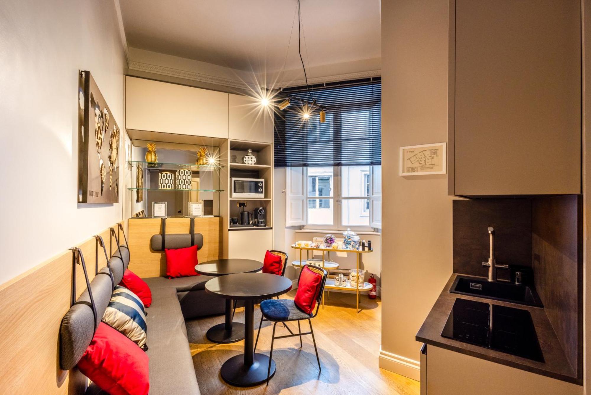 Mybedcavour Hotel Rome Bagian luar foto