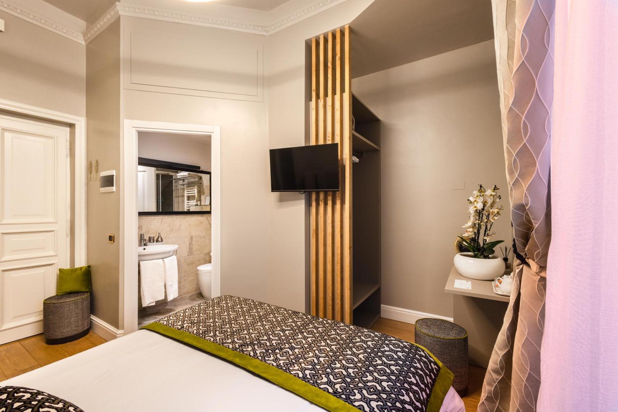 Mybedcavour Hotel Rome Bagian luar foto