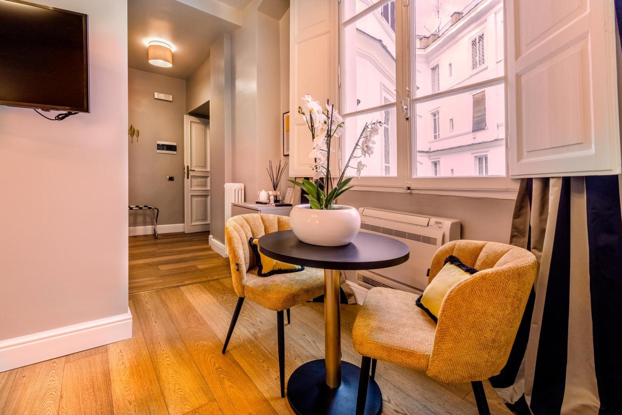 Mybedcavour Hotel Rome Bagian luar foto
